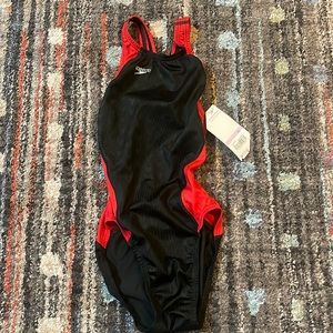 NWT Speedo Fastskin FSII size 32